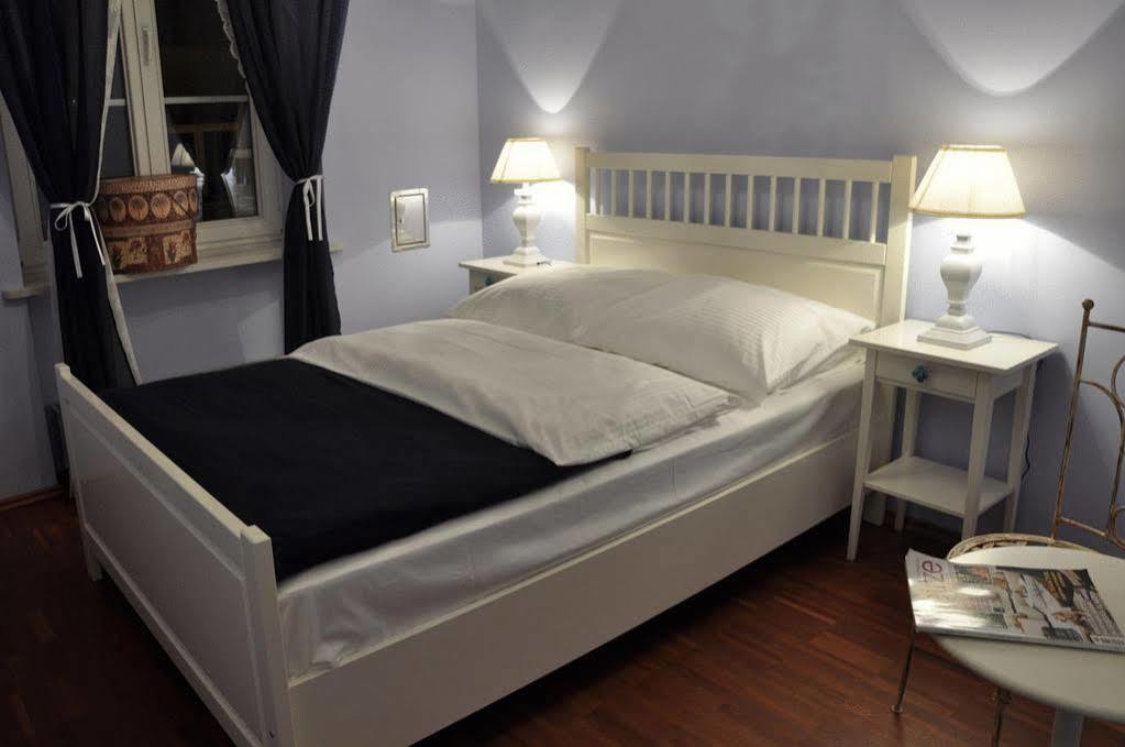 Chmielna Guest House Varsovie Extérieur photo